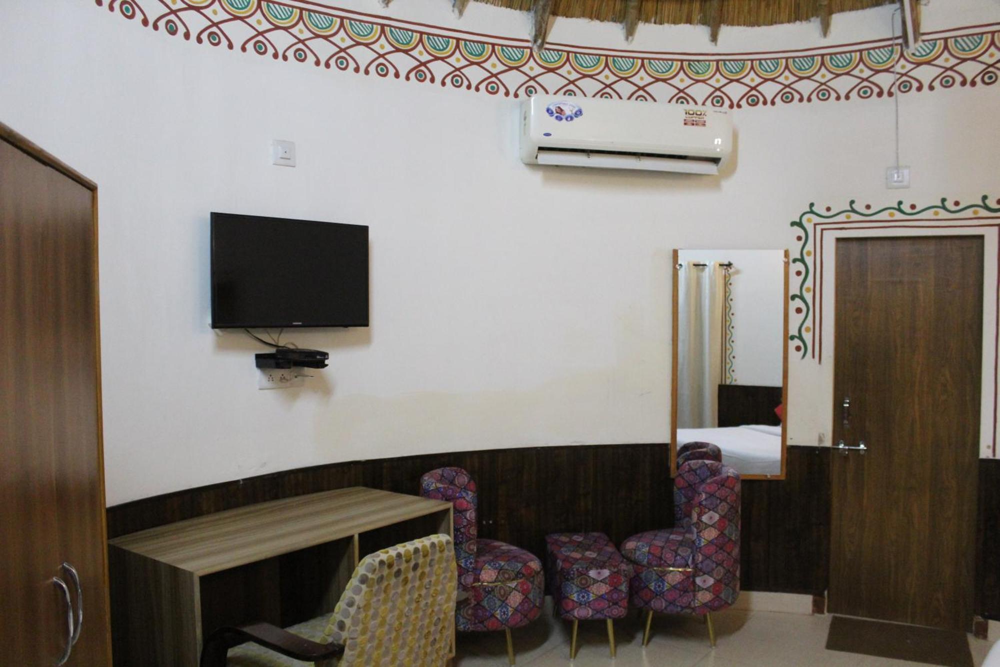 Hotel Vijayvargiya Dhani Μπικάνερ Δωμάτιο φωτογραφία