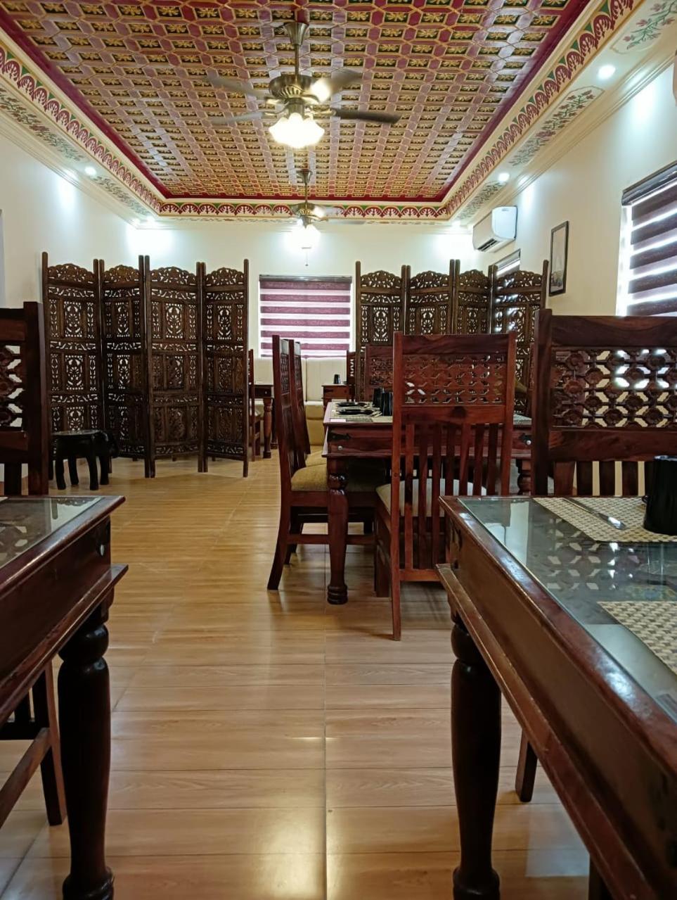 Hotel Vijayvargiya Dhani Μπικάνερ Εξωτερικό φωτογραφία